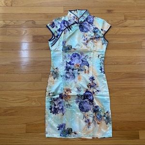 Traditional silk floral qipao in size Medium
